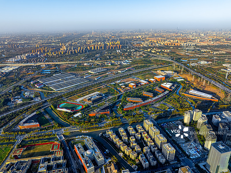 COMAC 中国商飞上海飞机设计研究院 C919民用大飞机设计厂 张江科学城新质生产力 浦东开发开放图片素材