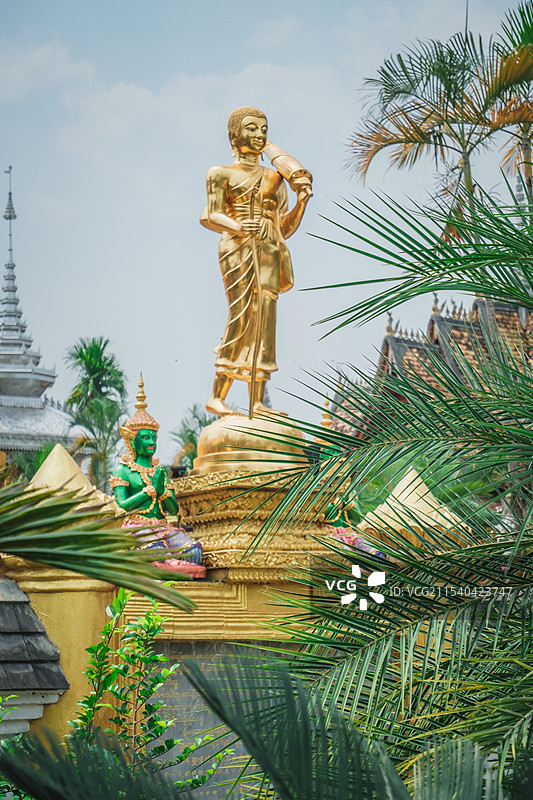 西双版纳傣族园勐罕曼春满佛寺建筑风光图片素材