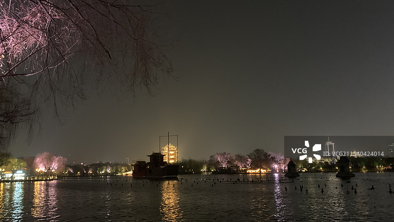 夜游大明湖图片素材