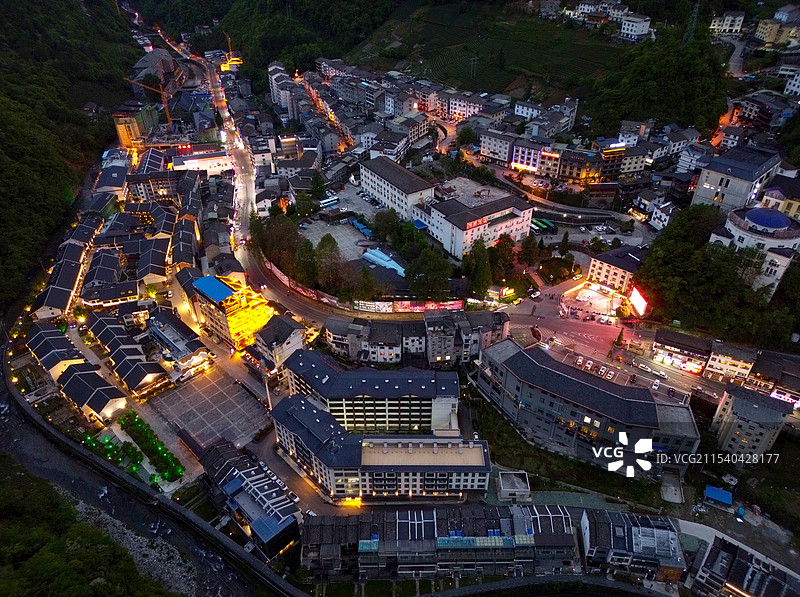 航拍湖北神农架木鱼镇图片素材