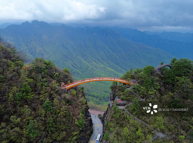 航拍神农架天燕景区彩虹桥图片素材