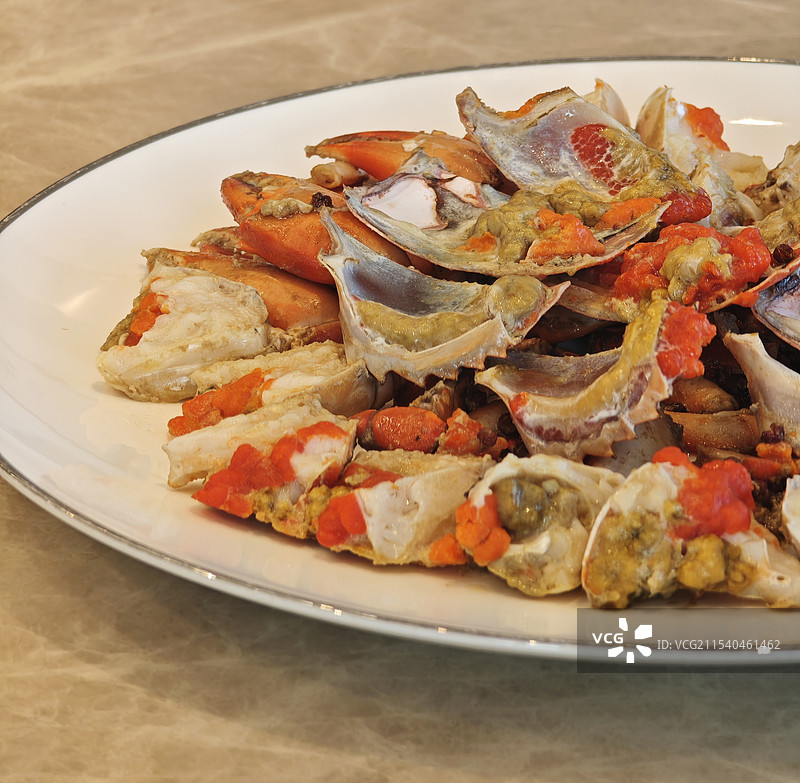 花椒焗膏蟹 现代潮菜 潮汕菜 粤菜分支 中式菜肴 盘子里的食物特写 《煮海》汕头市黑珍珠餐厅图片素材