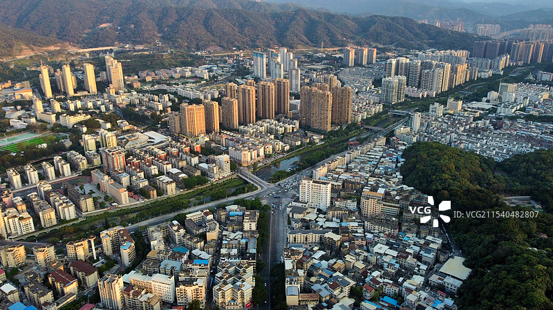 航拍山城-福建省龙岩市新罗区图片素材