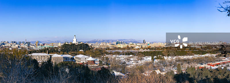 北京北海公园西城区城市建筑全景图片素材