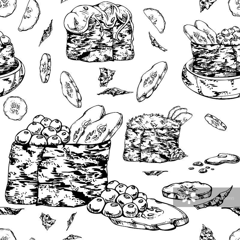 传统日本料理军舰寿司配生鱼片图片素材