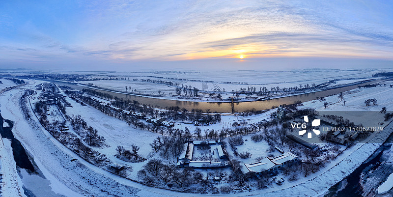 吉林雾凇岛日出图片素材