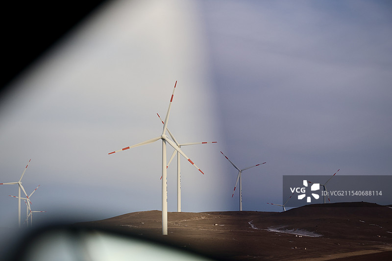 车窗外的风机图片素材