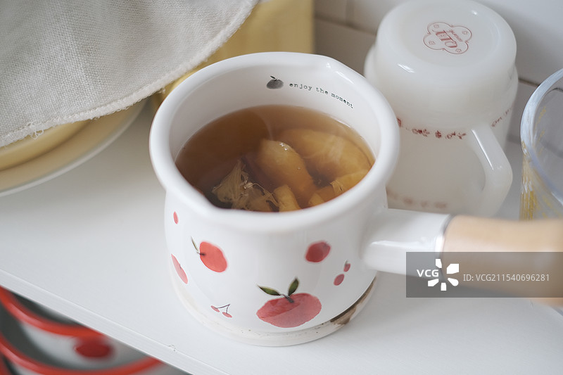 可爱小物小东西玩具路边泡泡马特图片素材