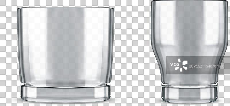 鸡尾酒杯用于水或酒精饮料图片素材