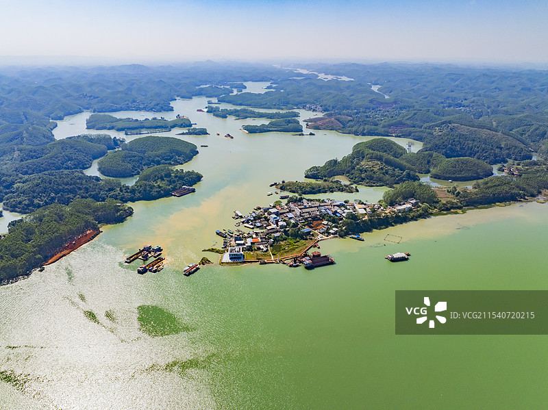 广西平陆运河起点南宁横州西津水库平塘江口风光图片素材