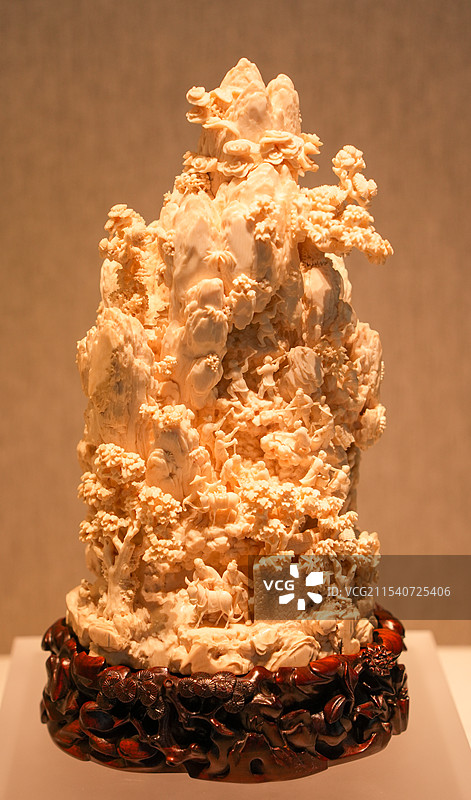 牙雕：愚公移山图片素材