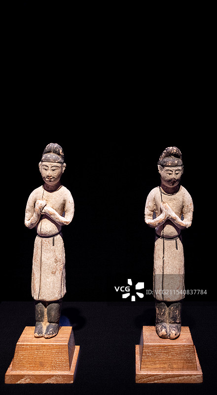 中国唐代出土文官俑图片素材