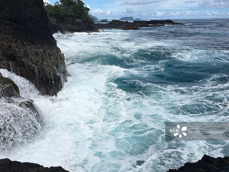 萨摩亚萨瓦伊Alofaaga海边图片素材