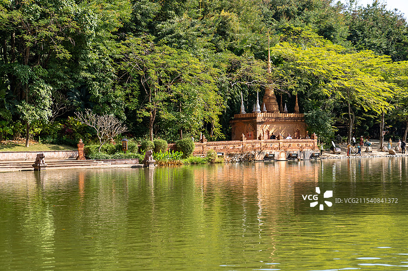 西双版纳曼听公园图片素材