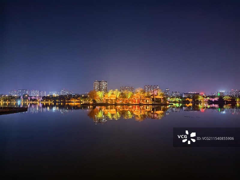 大明湖夜景图片素材