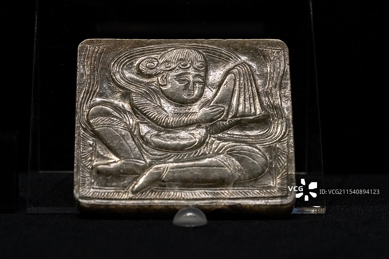 上海市历史博物馆天地精灵璀璨江汉武汉博物馆馆藏玉器展玉配饰图片素材