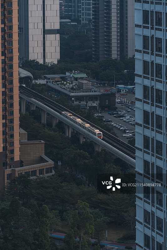 广州地铁四号线图片素材