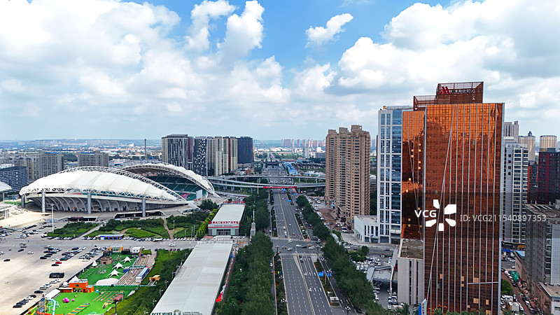 飞越冰城·长江路·哈尔滨长江路航拍全景图片素材