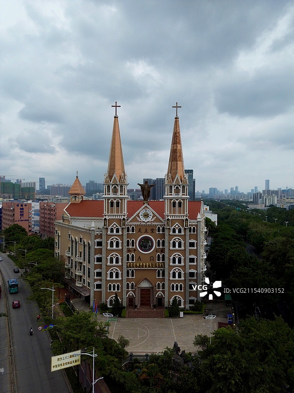 航拍深圳宝安耶稣君王堂图片素材
