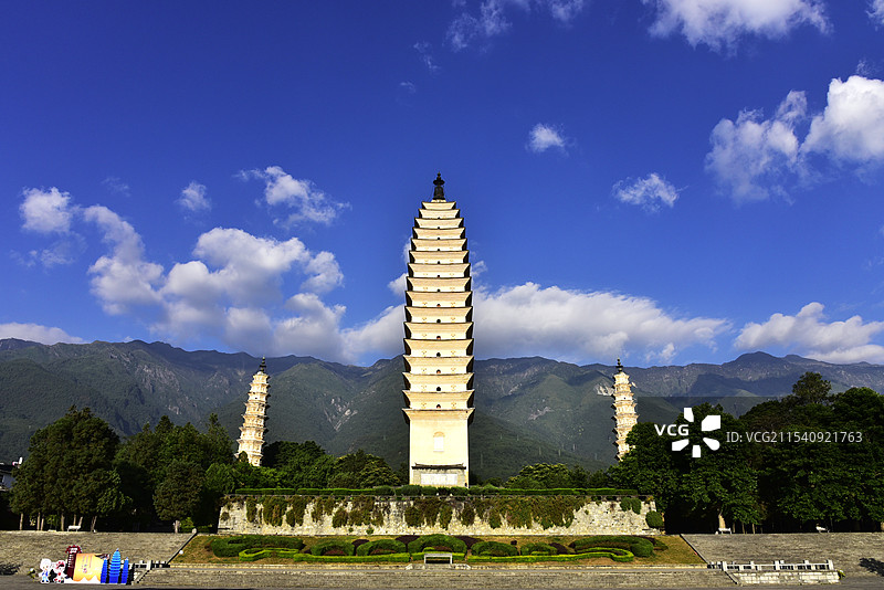 云南大理崇圣寺三塔公园塔的特写图片素材