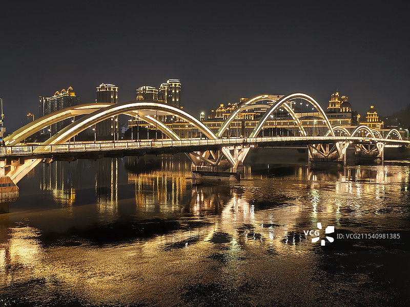 夜景河上桥图片素材