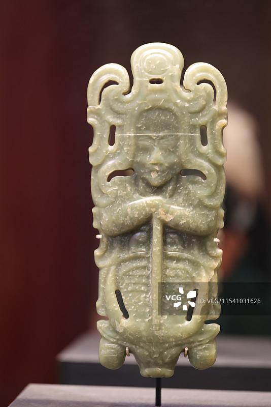 故宫博物院文明先锋凌家滩文化玉器展玉祖神像新石器时代红山文化图片素材