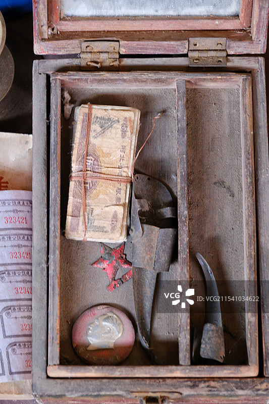 旧货市场里的老粮票（岁月留痕）图片素材