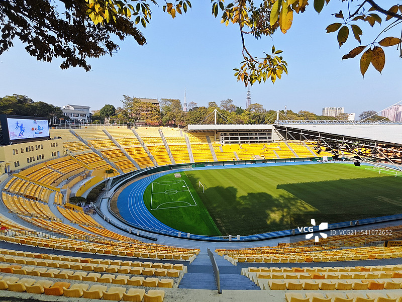 修缮一新的广州越秀山体育场图片素材