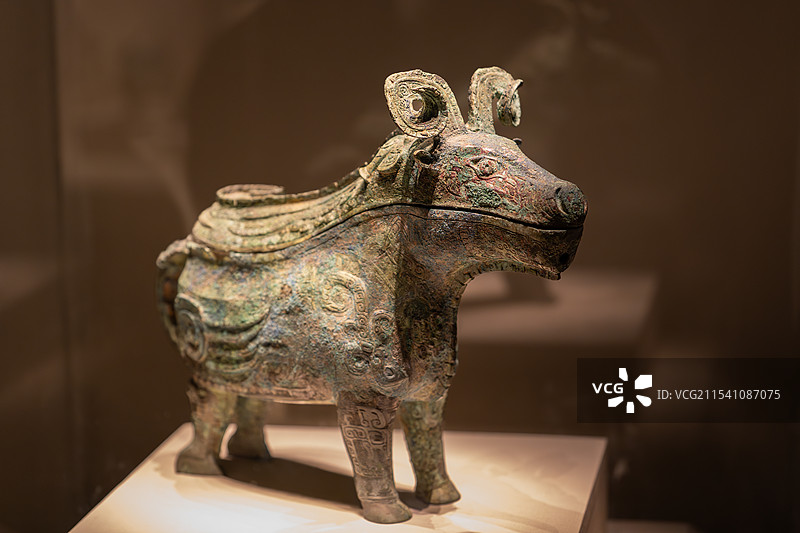 司母辛铜四足觥图片素材