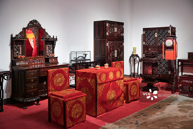 古代实木紫檀家具喜房婚房图片素材