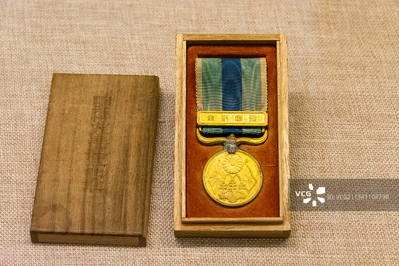 日本明治卅七八年从军纪念章图片素材