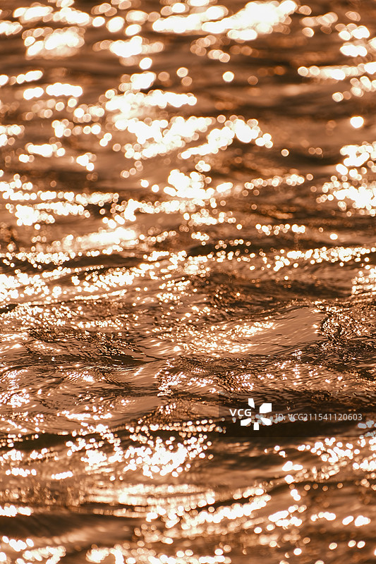 水波荡漾的全帧拍摄图片素材