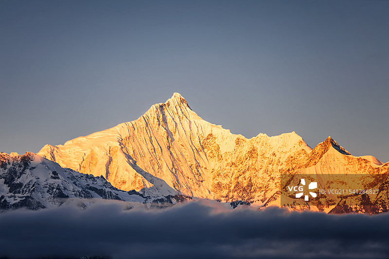 梅里雪山图片素材