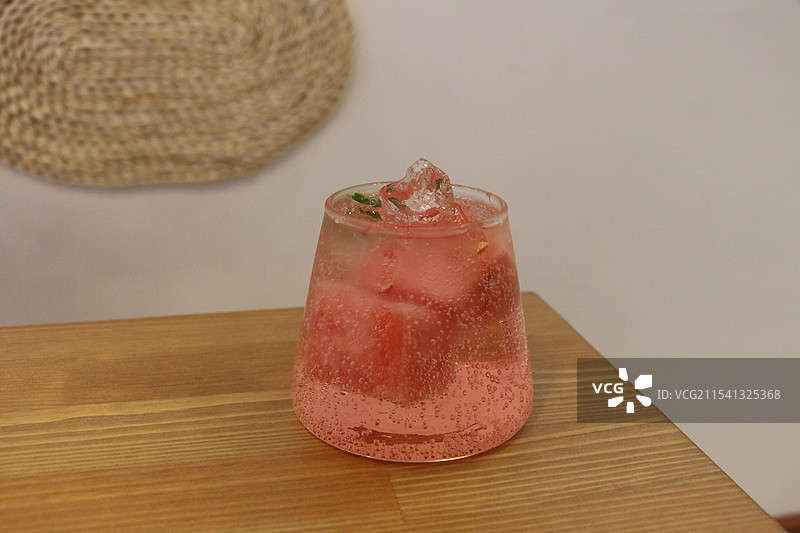 西瓜苏打水饮料图片素材