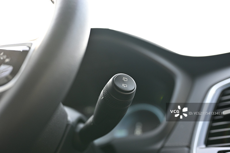 汽车方向盘特写图片素材