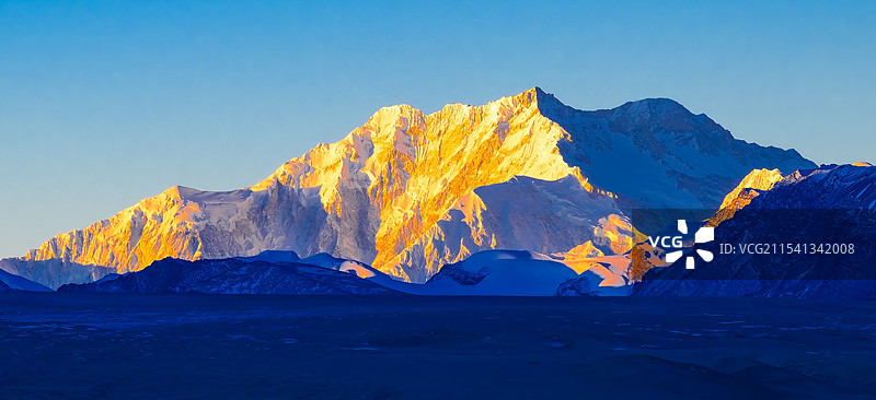世界第三高峰干城章嘉峰图片素材