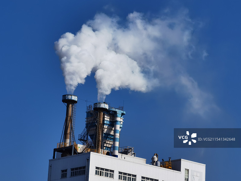 “冒气的云”图片素材