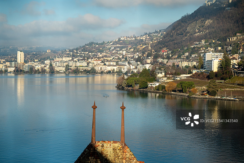 日内瓦湖与小镇图片素材