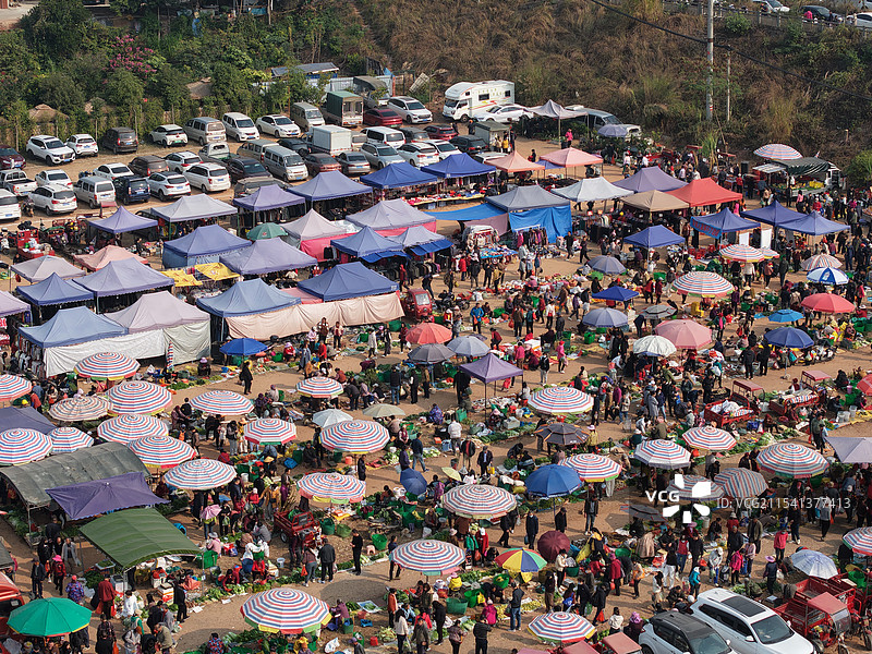 南宁那马圩日市集赶集年货菜市场乡村卖场农村集市图片素材