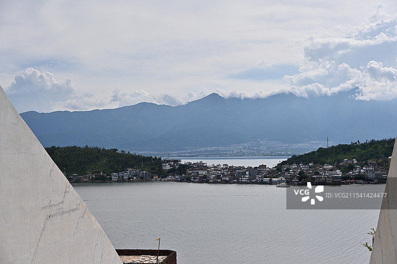 苍山下，洱海旁图片素材