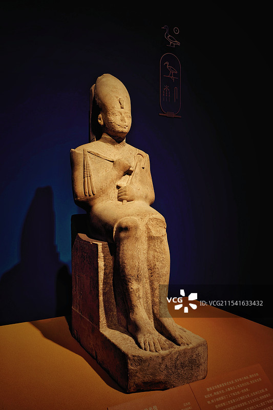 图特摩斯三世坐像 新王国时期 索哈杰省博物馆藏 摄于上海博物馆“金字塔之巅：古埃及文明大展”图片素材