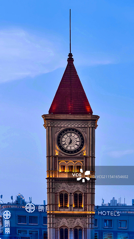 钟楼仰天俯视图图片素材