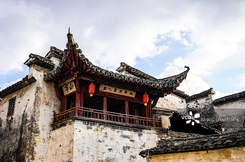 安徽皖南西递徽派建筑古老的绣楼图片素材