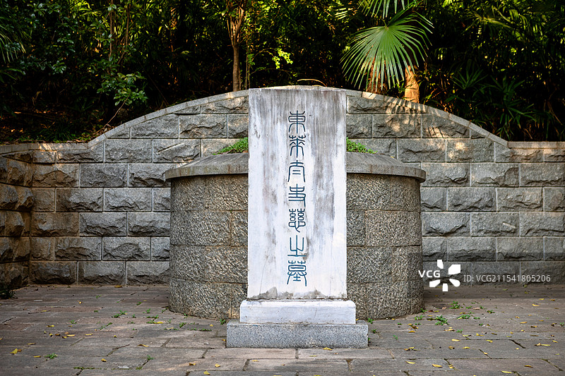 江苏省镇江北固山风景区的秋天风光图片素材