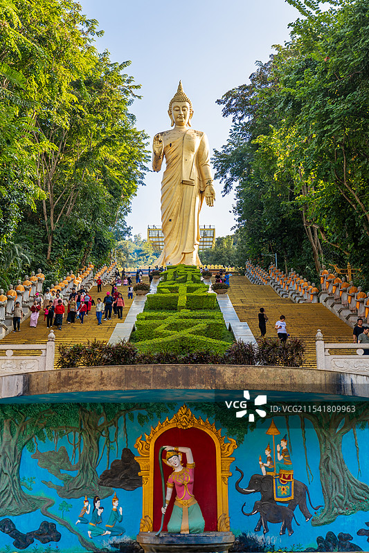 西双版纳勐泐大佛寺吉祥大佛图片素材