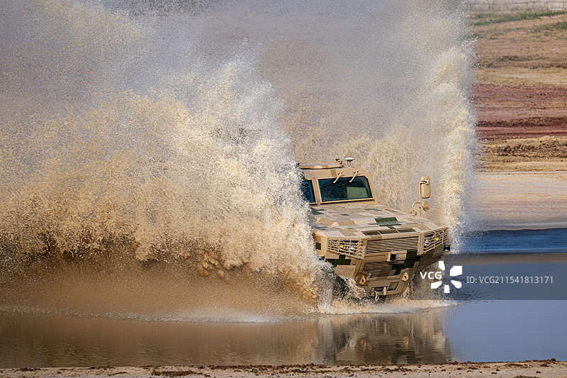 珠海航展上的地面大家伙图片素材