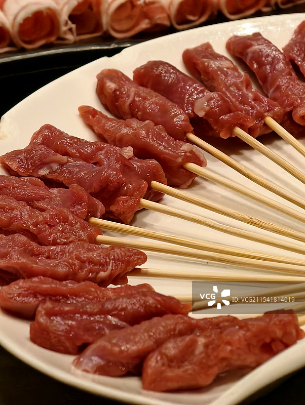 冬天果然是要长膘的图片素材