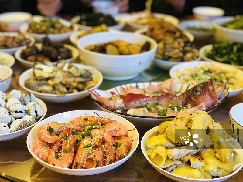 浙江宁波年夜饭聚餐家常菜图片素材