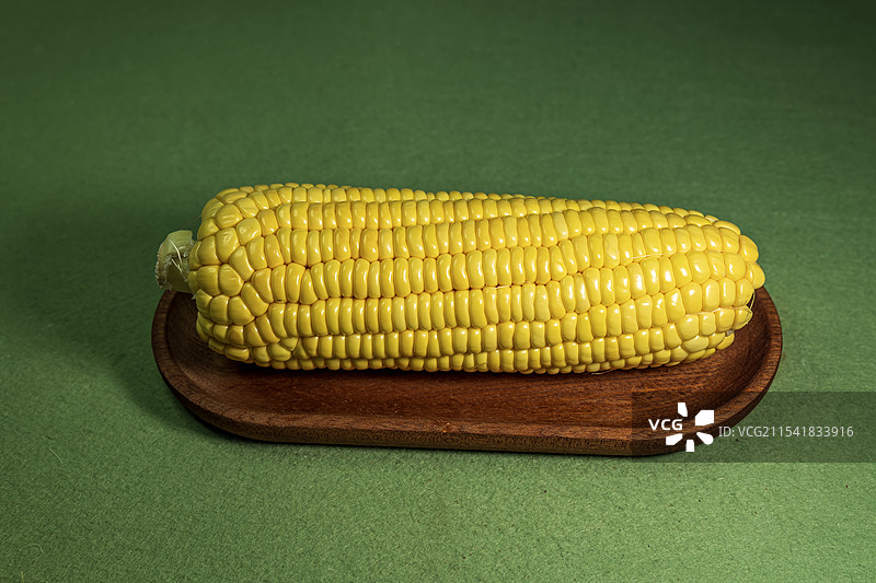 摆放的玉米图片素材