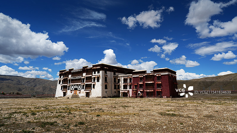 西藏曲松县拉加里王宫图片素材